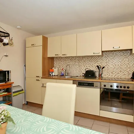 Holiday home Hinter-bollhagen *